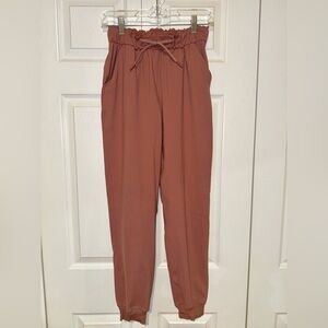 Lululemon joggers